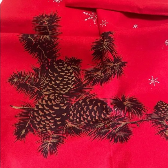 MCM Red Tablecloth By California Hand Prints Pinecone Silver Snowflakes 64x52.5” - Picture 3 of 4